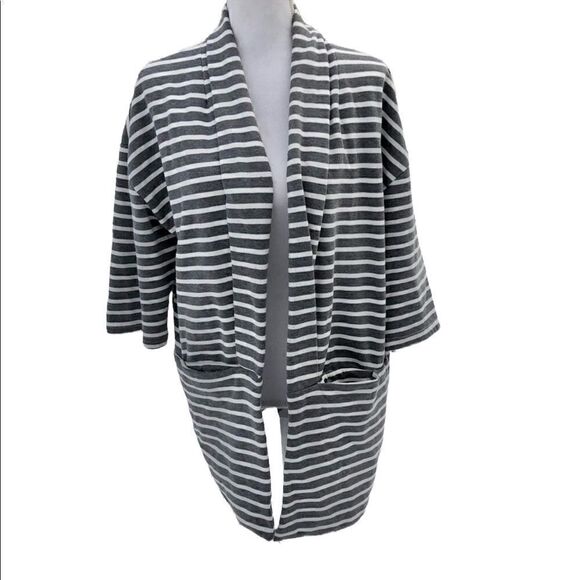 THE SANG Grey & White Stripped Oversized Cardigan W/ Pockets Size Medium - Picture 1 of 6